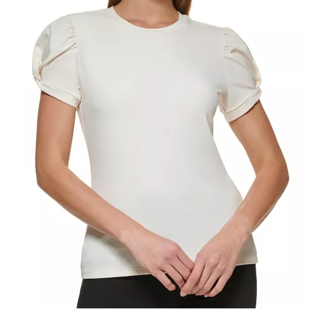 Bundle 3 for $20- Twisted puff sleeve off white top